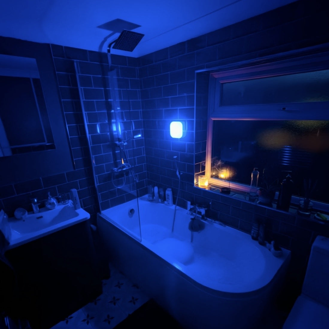 Looma Light